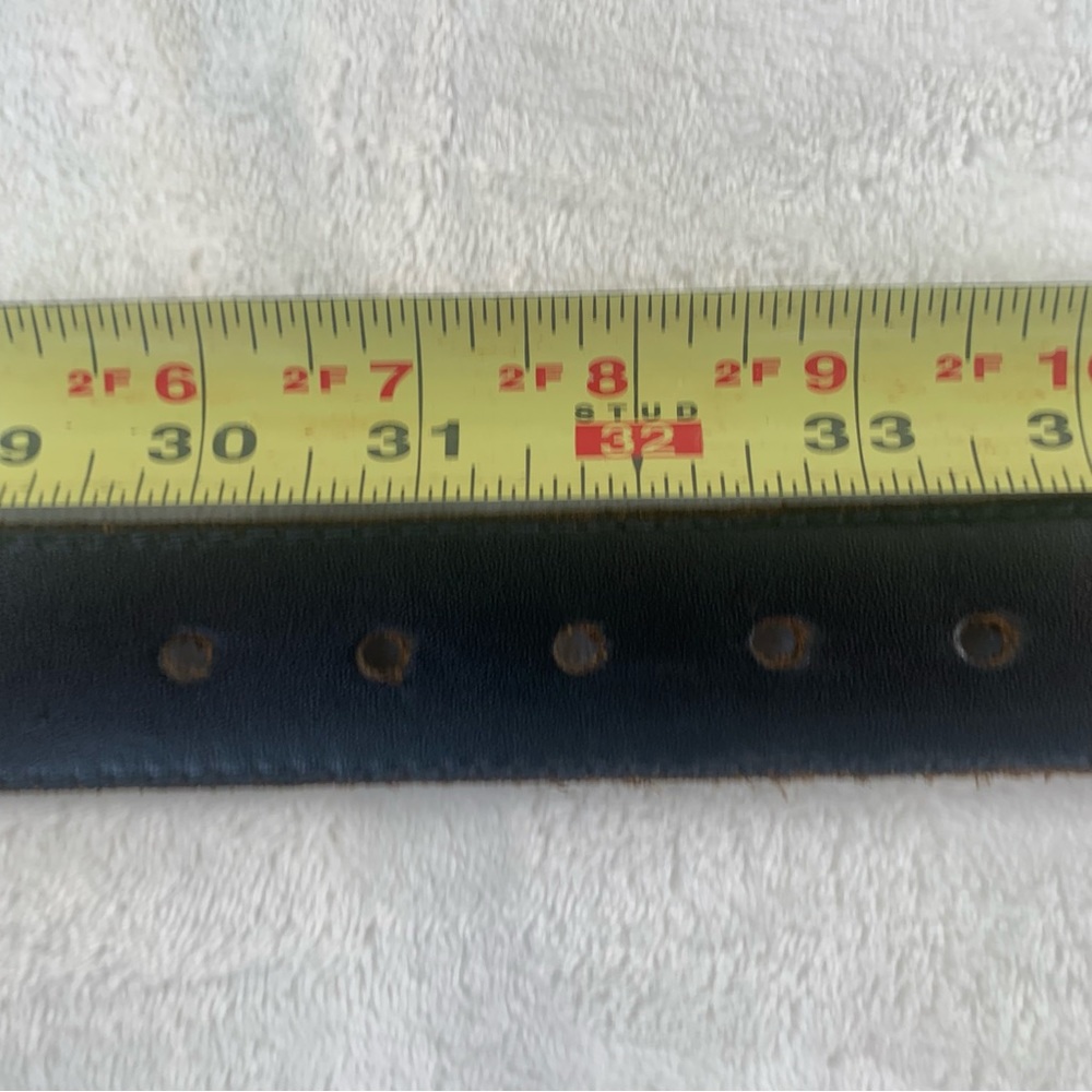 Levi’s Split Cowhide Black Belt - Made in USA - Large 30-34 - Picture 5 of 8